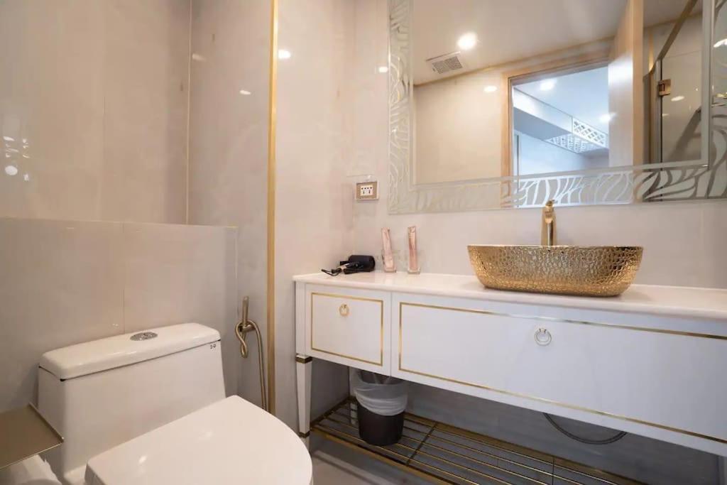 Sea View 5 Star Facilities Luxury Stay At Pattaya 乔木提恩海滩 外观 照片